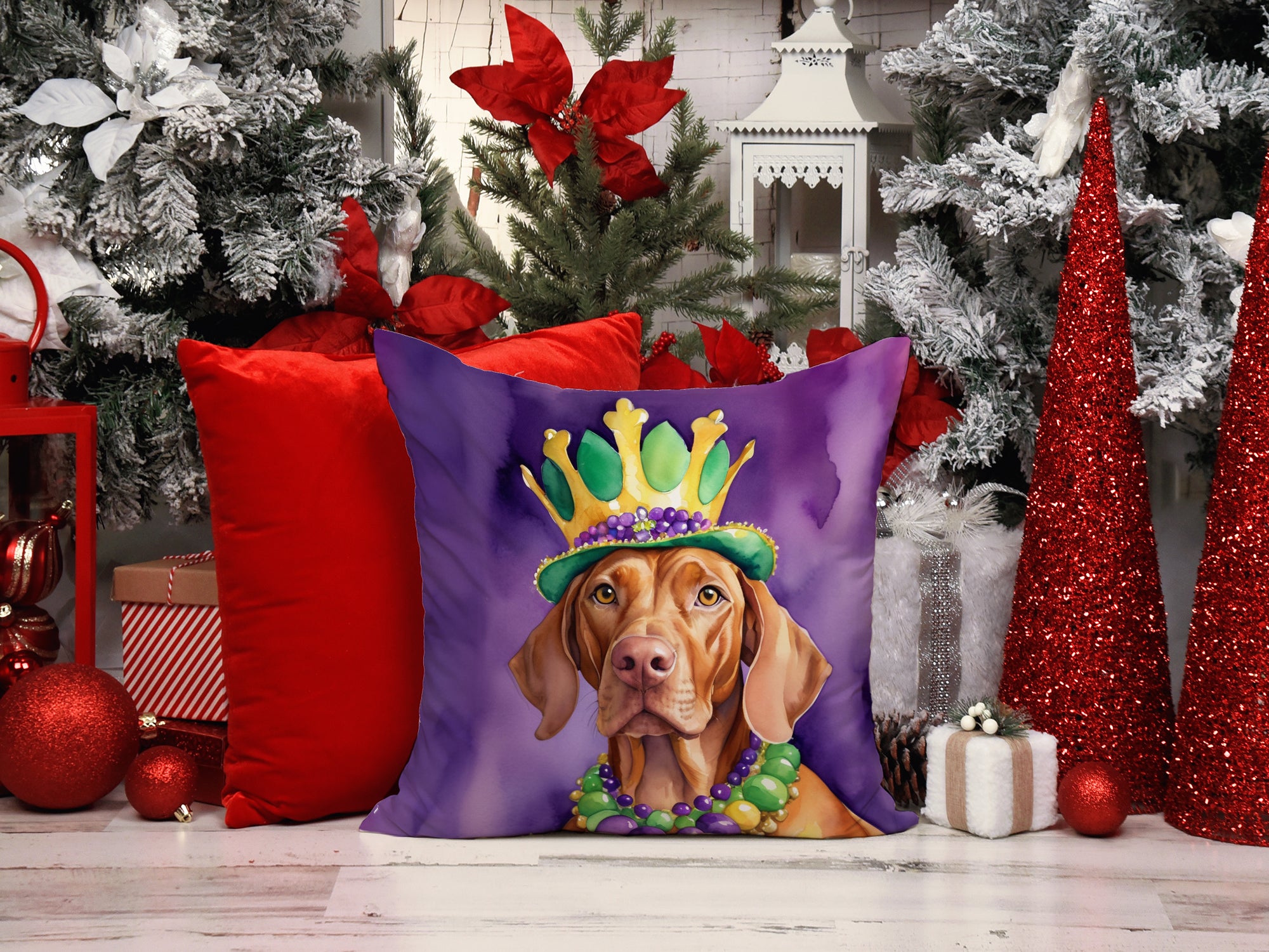 Vizsla King of Mardi Gras Throw Pillow