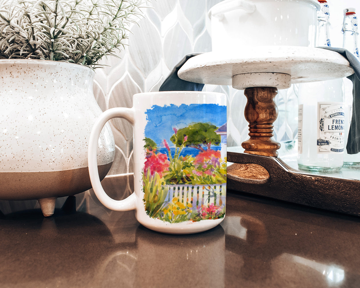 Seaside Beach Cottage Dishwasher Safe Microwavable Ceramic Coffee Mug 15 ounce 6034CM15  the-store.com.