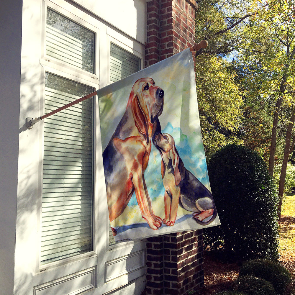 Bloodhound Momma's Love Flag Canvas House Size  the-store.com.