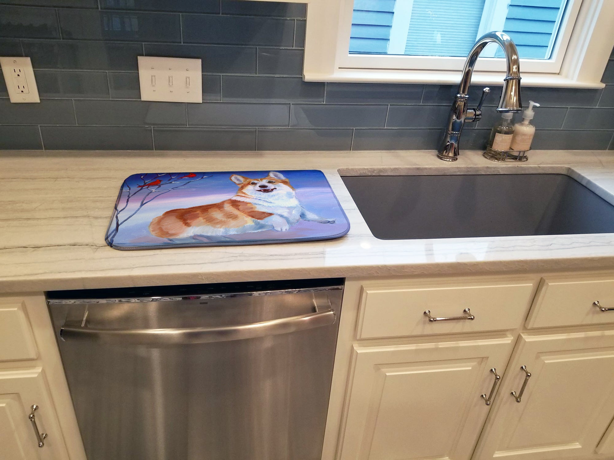 Corgi Snow Cardinal Dish Drying Mat 7328DDM  the-store.com.