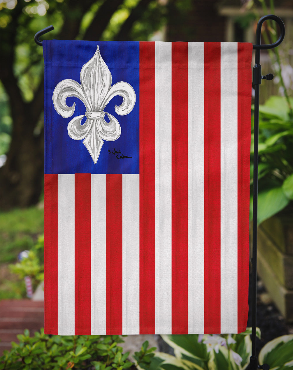 USA Fleur de lis Patriotic American Flag Garden Size.