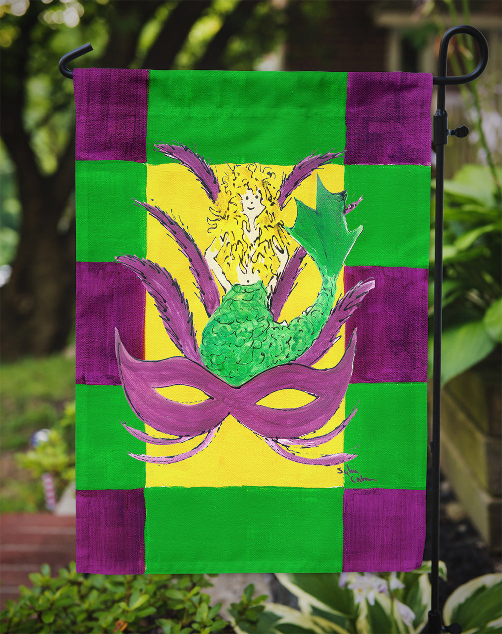 Mardi Gras Flag Garden Size.