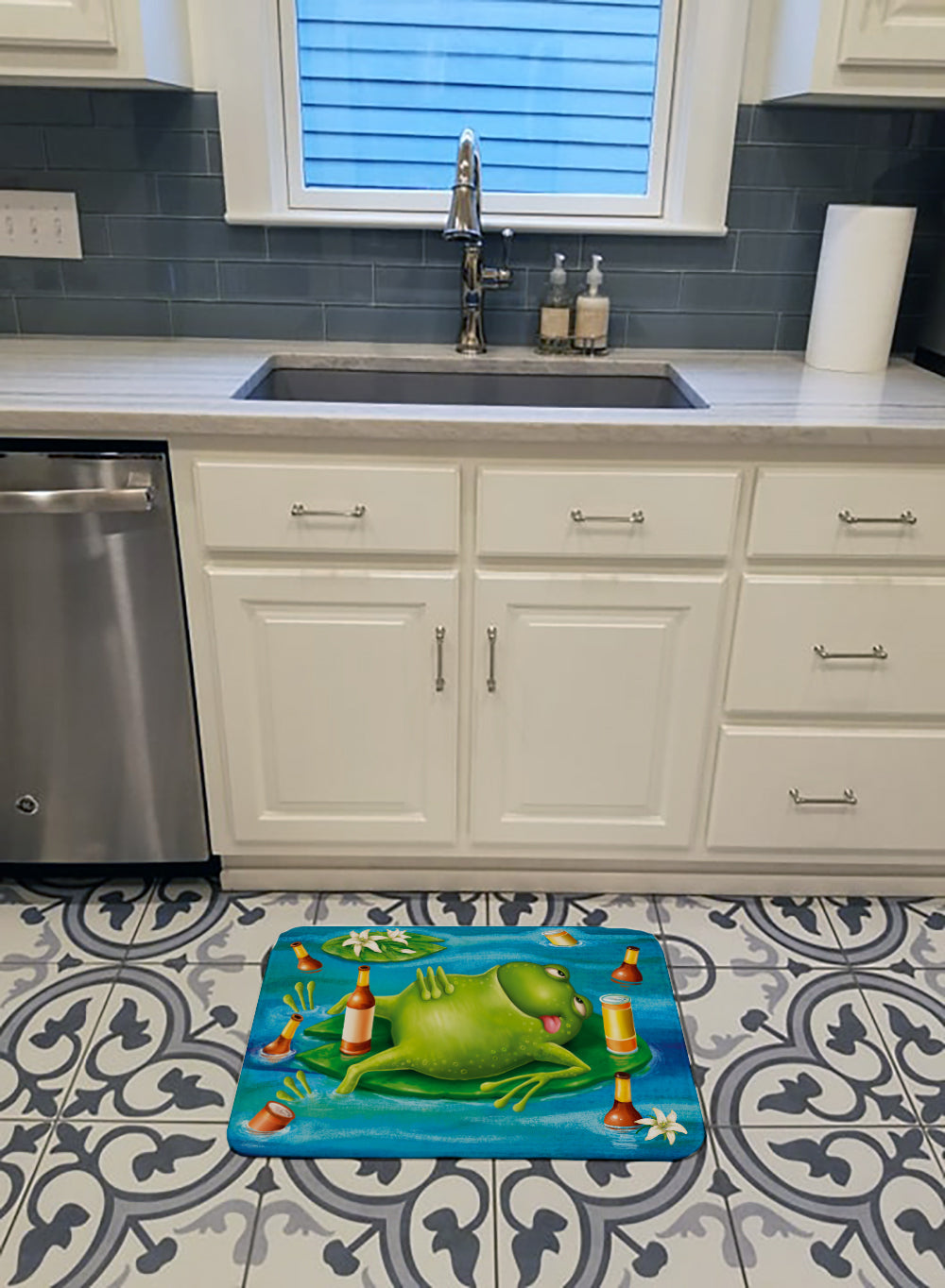 Frog Drinking Beer Machine Washable Memory Foam Mat APH0093RUG - the-store.com
