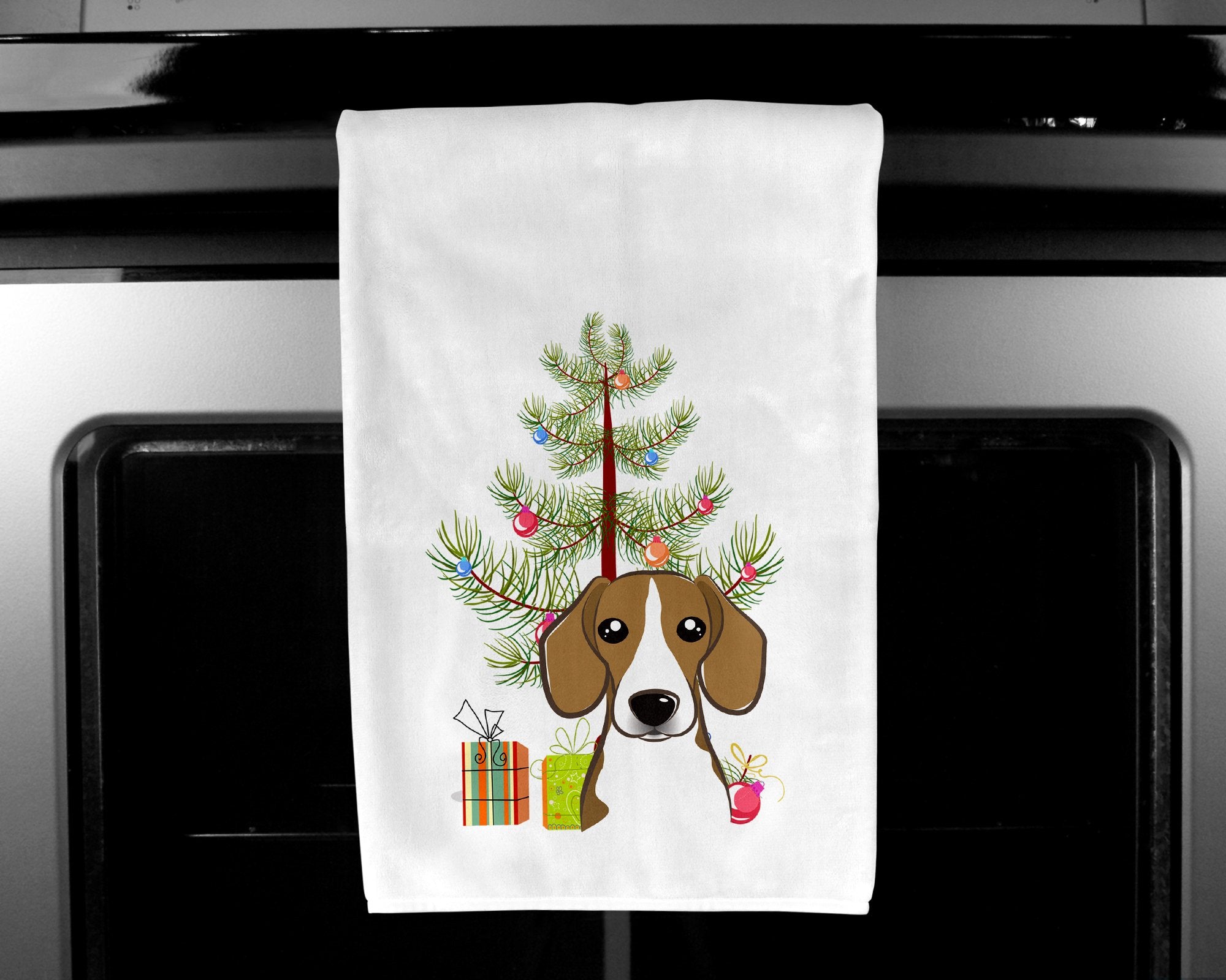 Christmas Tree and Beagle White Kitchen Towel Set of 2 BB1611WTKT by Caroline's Treasures