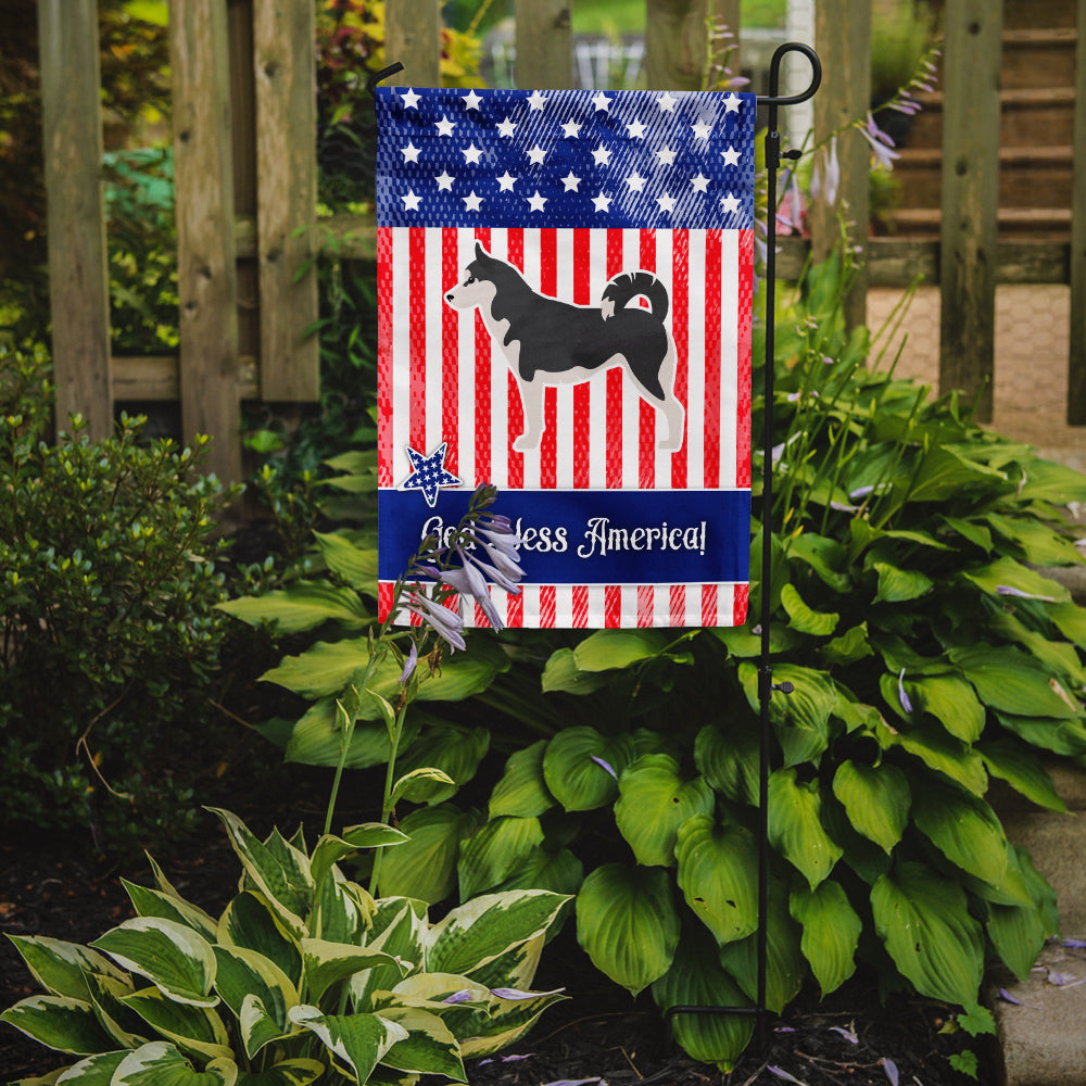 USA Patriotic Siberian Husky Flag Garden Size BB3380GF  the-store.com.