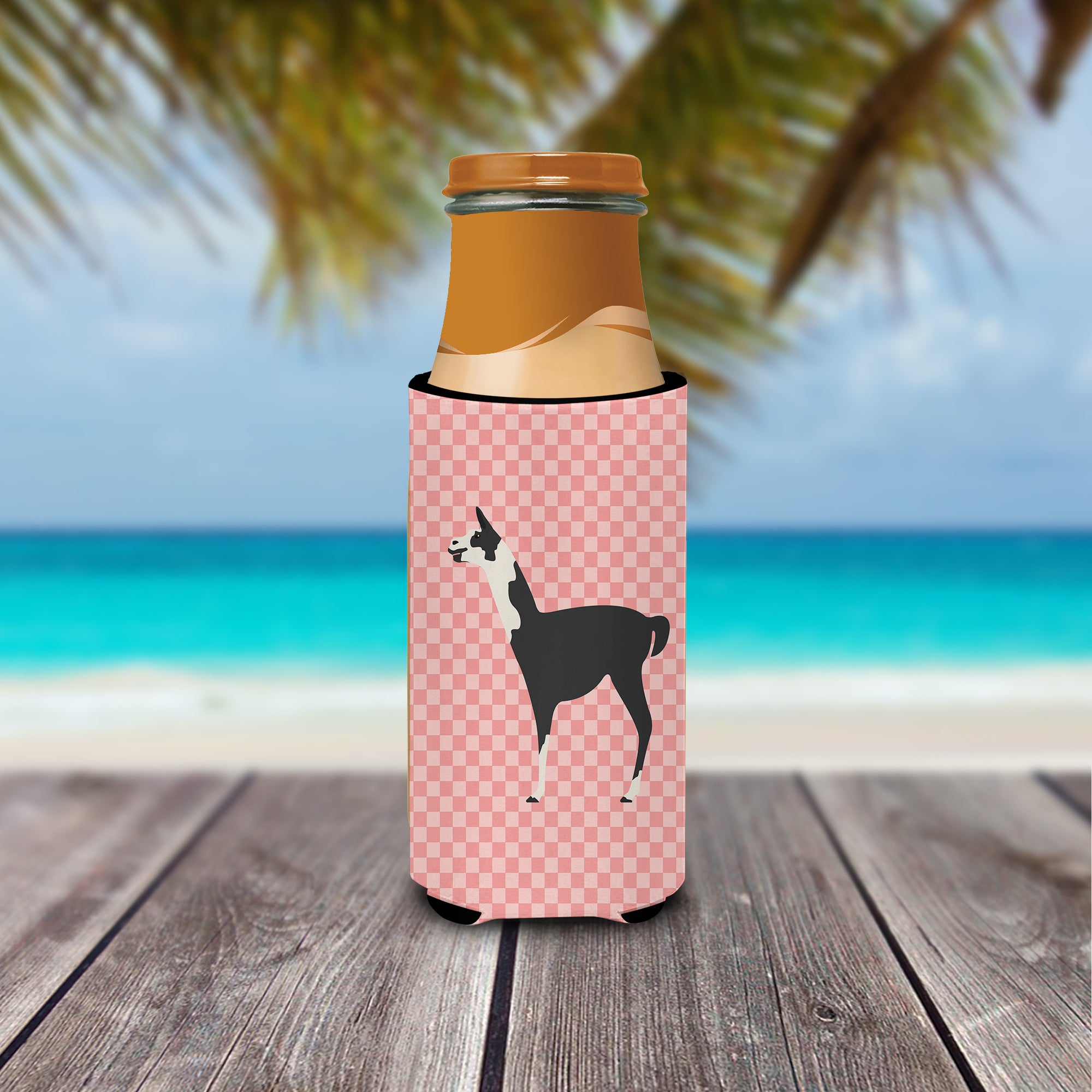 Llama Q' Ara Pink Check  Ultra Hugger for slim cans  the-store.com.