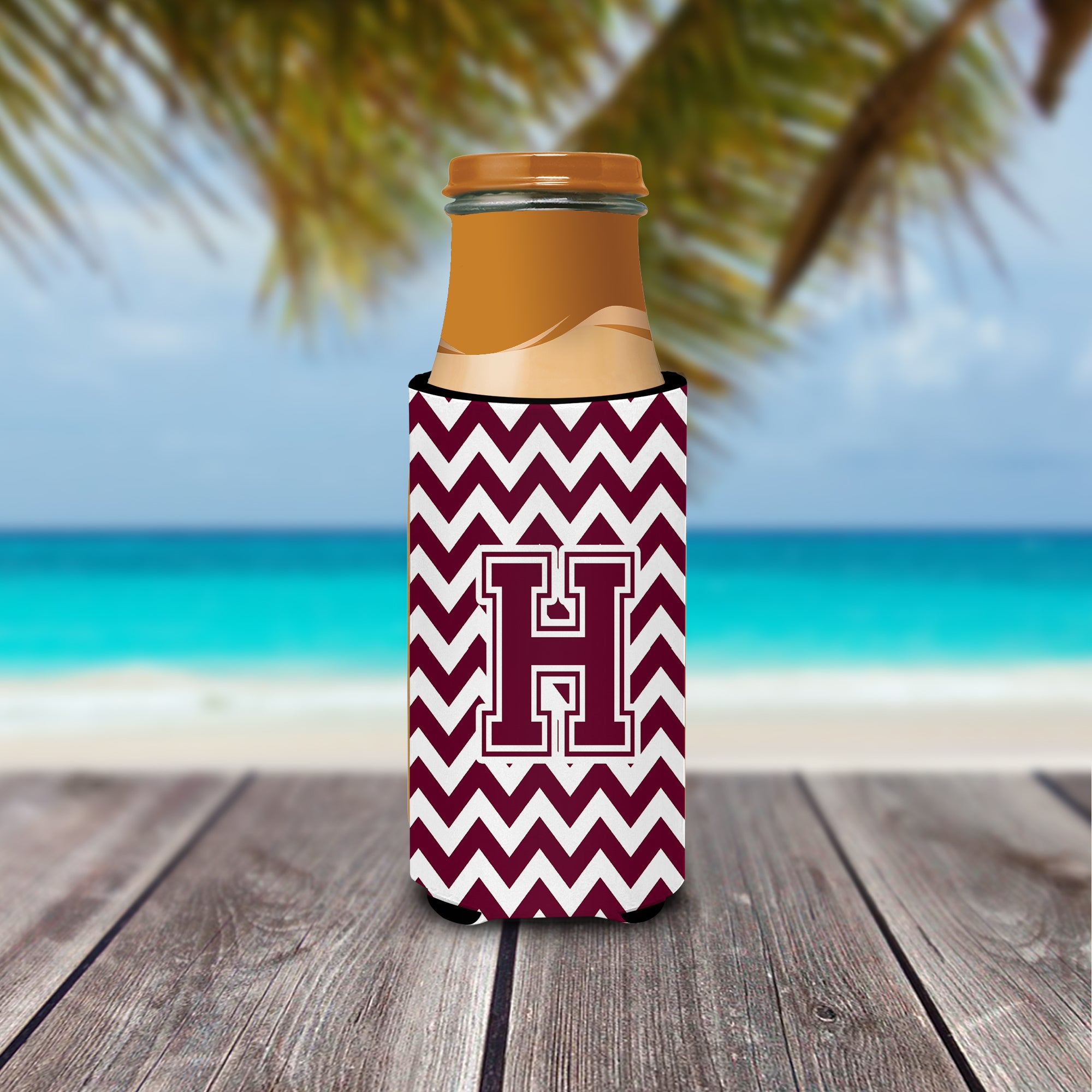 Letter H Chevron Maroon and White  Ultra Beverage Insulators for slim cans CJ1051-HMUK.