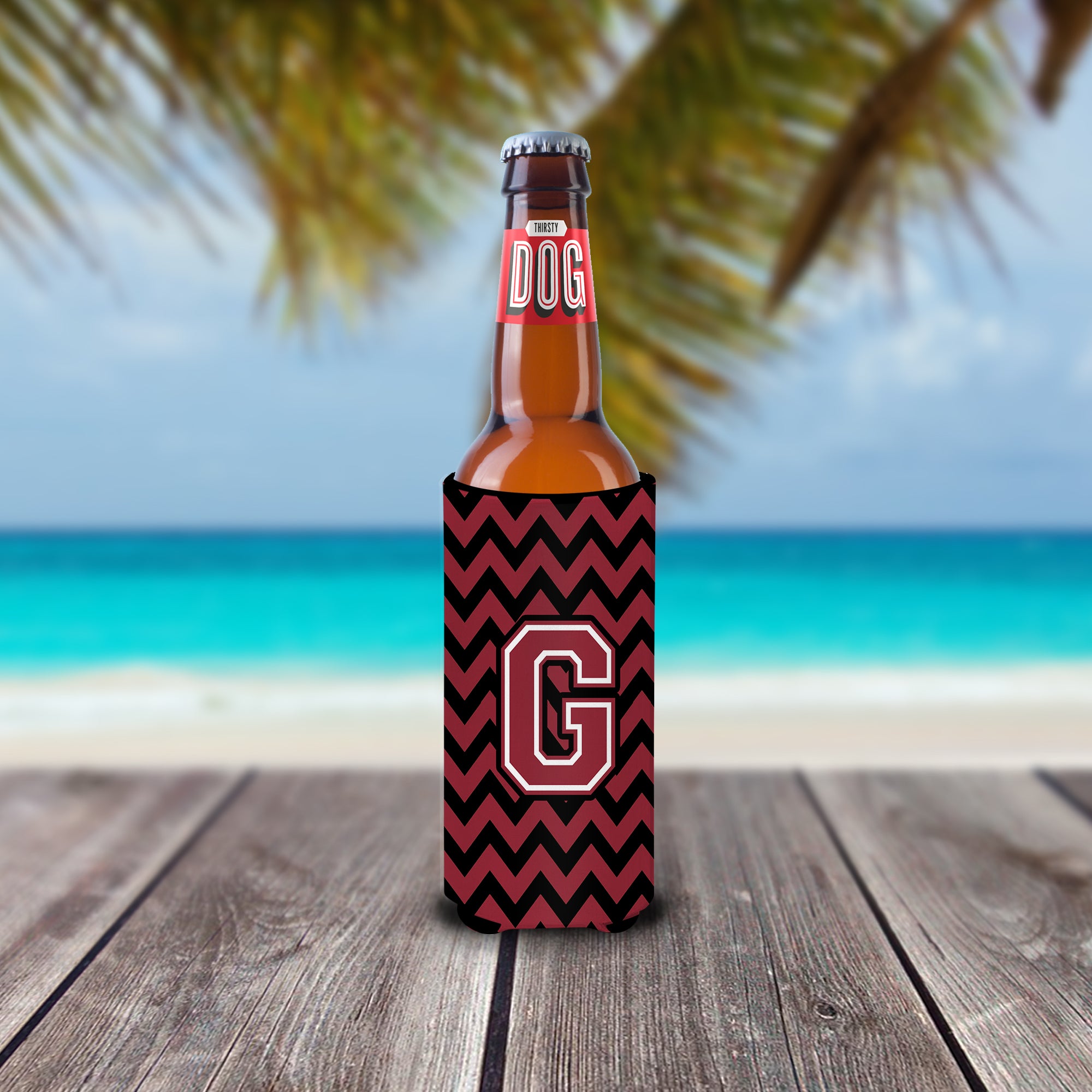 Letter G Chevron Garnet and Black  Ultra Beverage Insulators for slim cans CJ1052-GMUK.