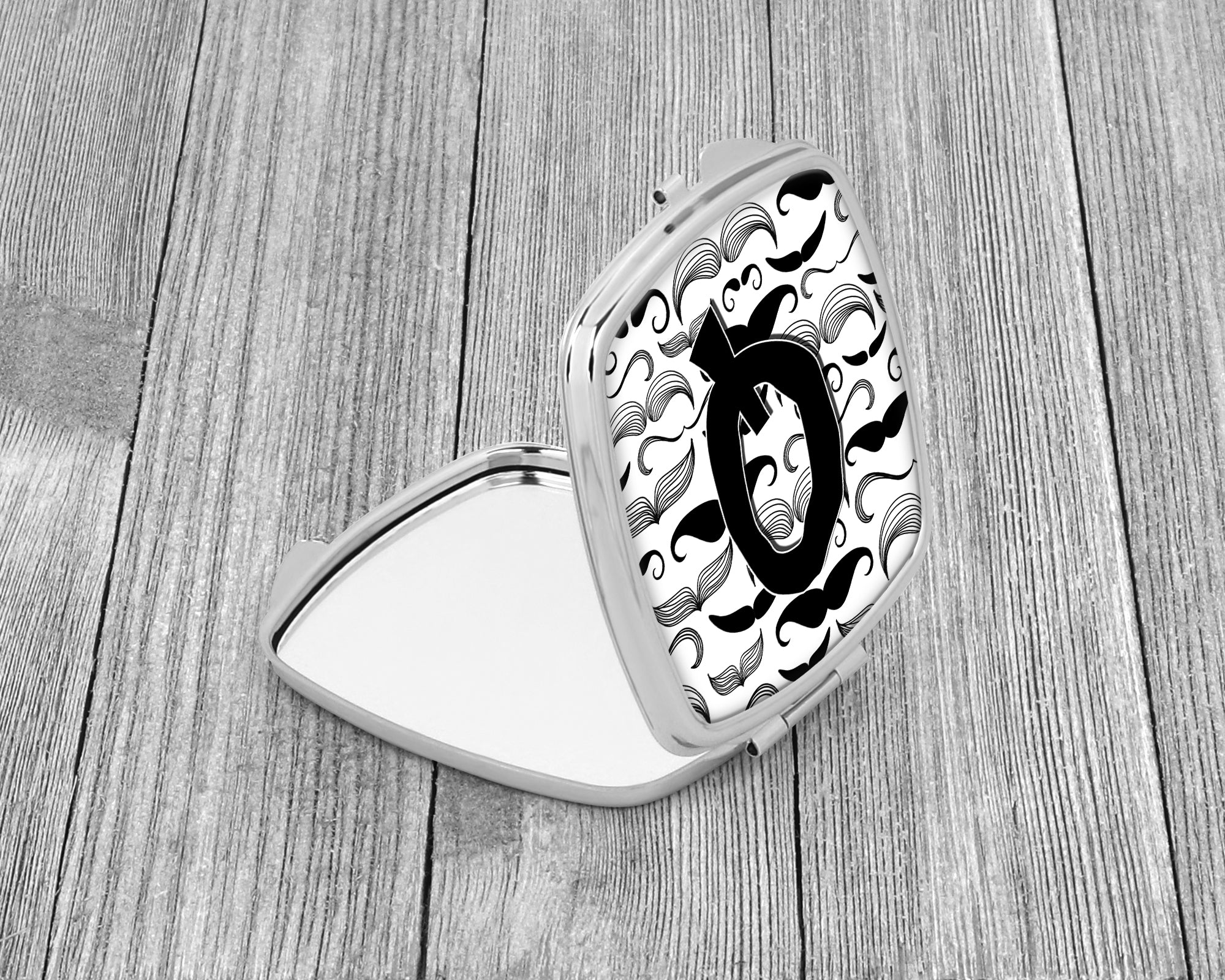 Letter Q Moustache Initial Compact Mirror CJ2009-QSCM  the-store.com.