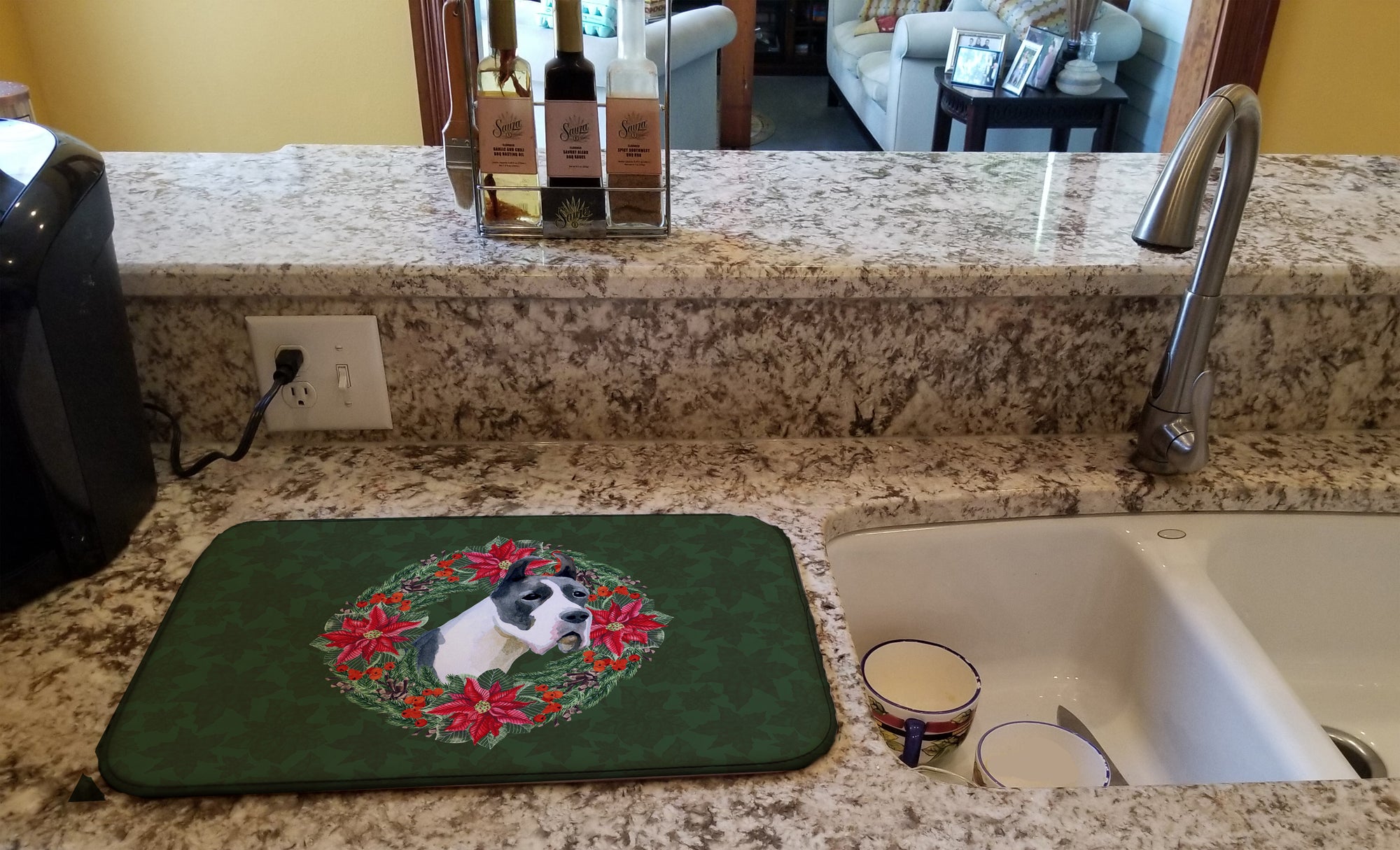 Harlequin Great Dane Poinsetta Wreath Dish Drying Mat CK1509DDM  the-store.com.