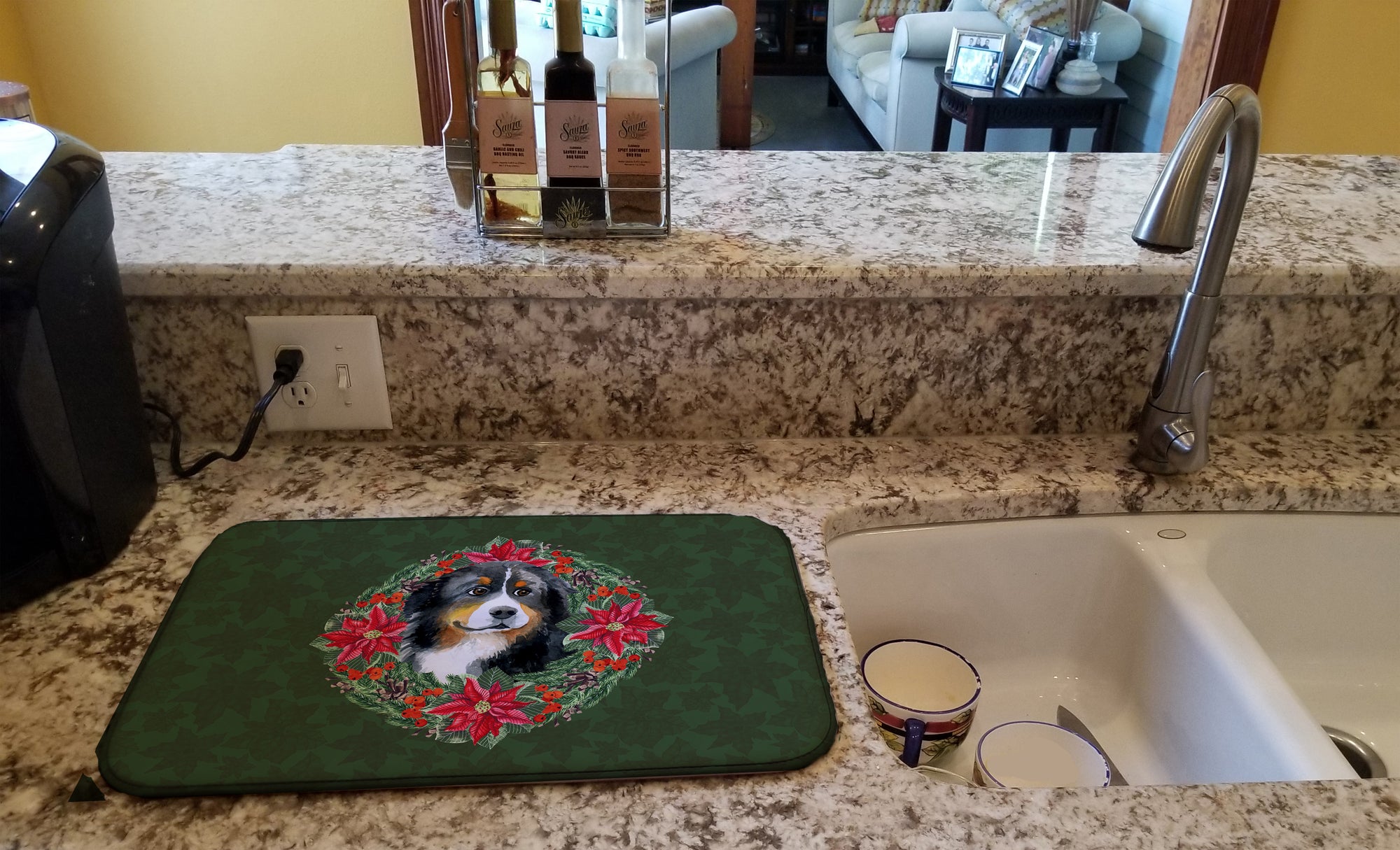 Bernese Mountain Dog Poinsetta Wreath Dish Drying Mat CK1511DDM  the-store.com.