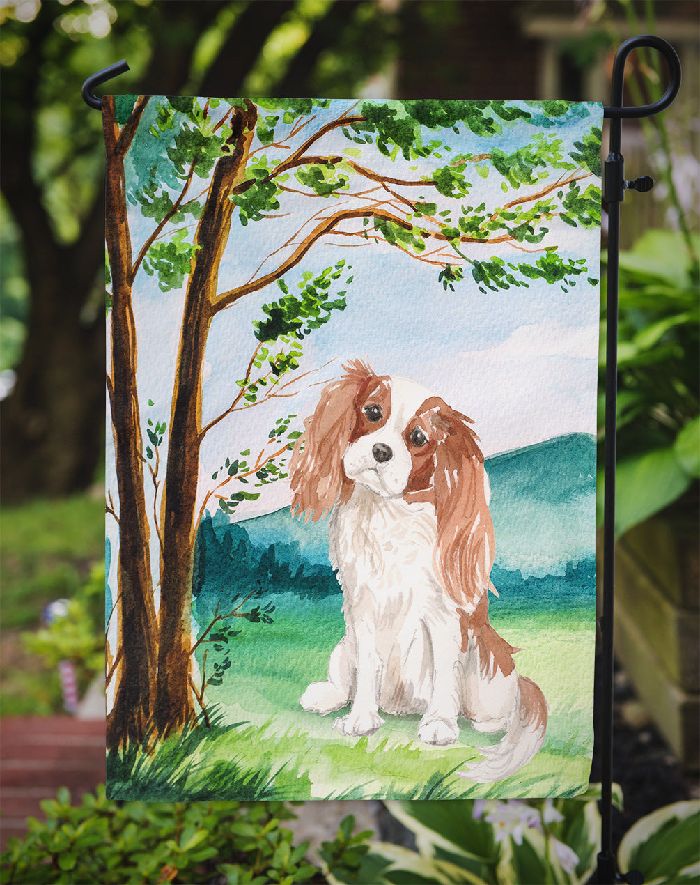 Under the Tree Blenheim Cavalier Spaniel Flag Garden Size CK2020GF  the-store.com.