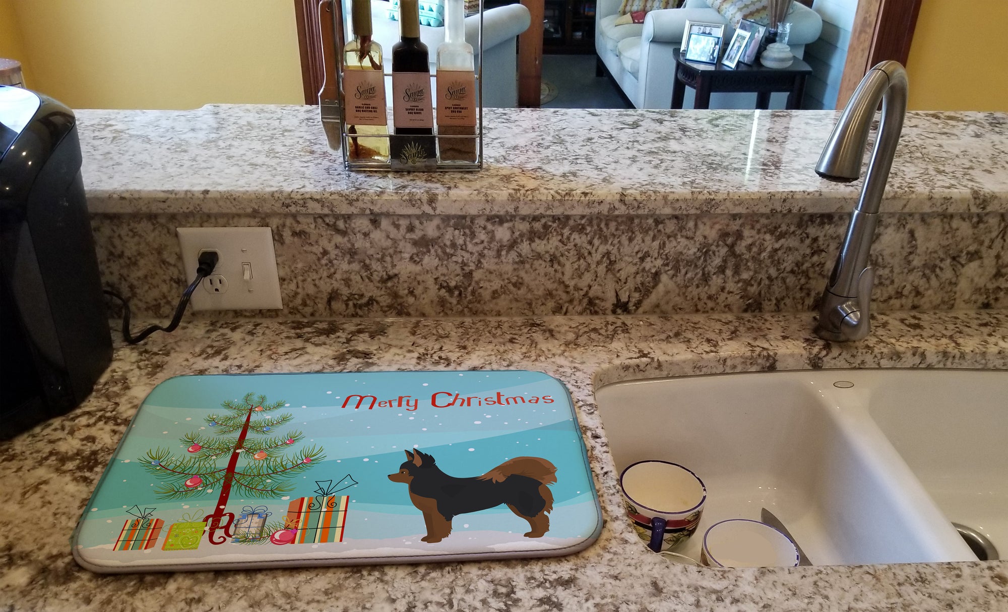 Black and Tan Pomchi Christmas Tree Dish Drying Mat CK3859DDM  the-store.com.