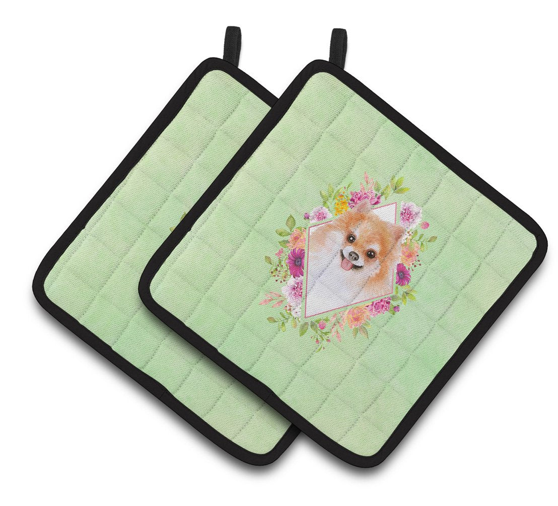 Pomeranian #1 Green Flowers Pair of Pot Holders CK4329PTHD by Caroline's Treasures