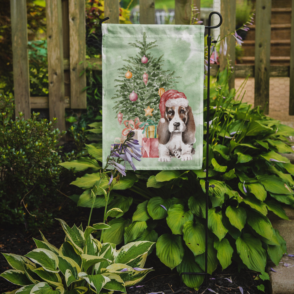 Christmas Basset Hound Puppy #2 Flag Garden Size  the-store.com.