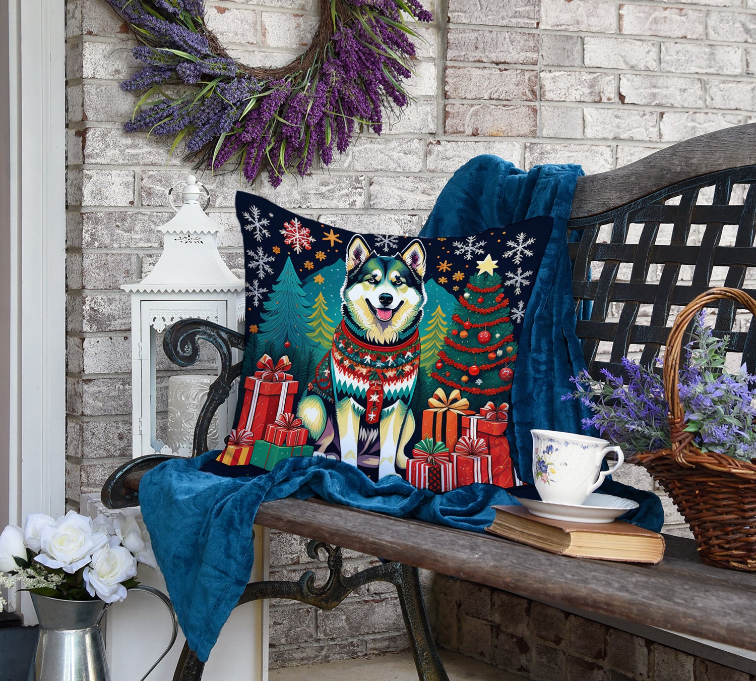 Alaskan Malamute Christmas Fabric Decorative Pillow