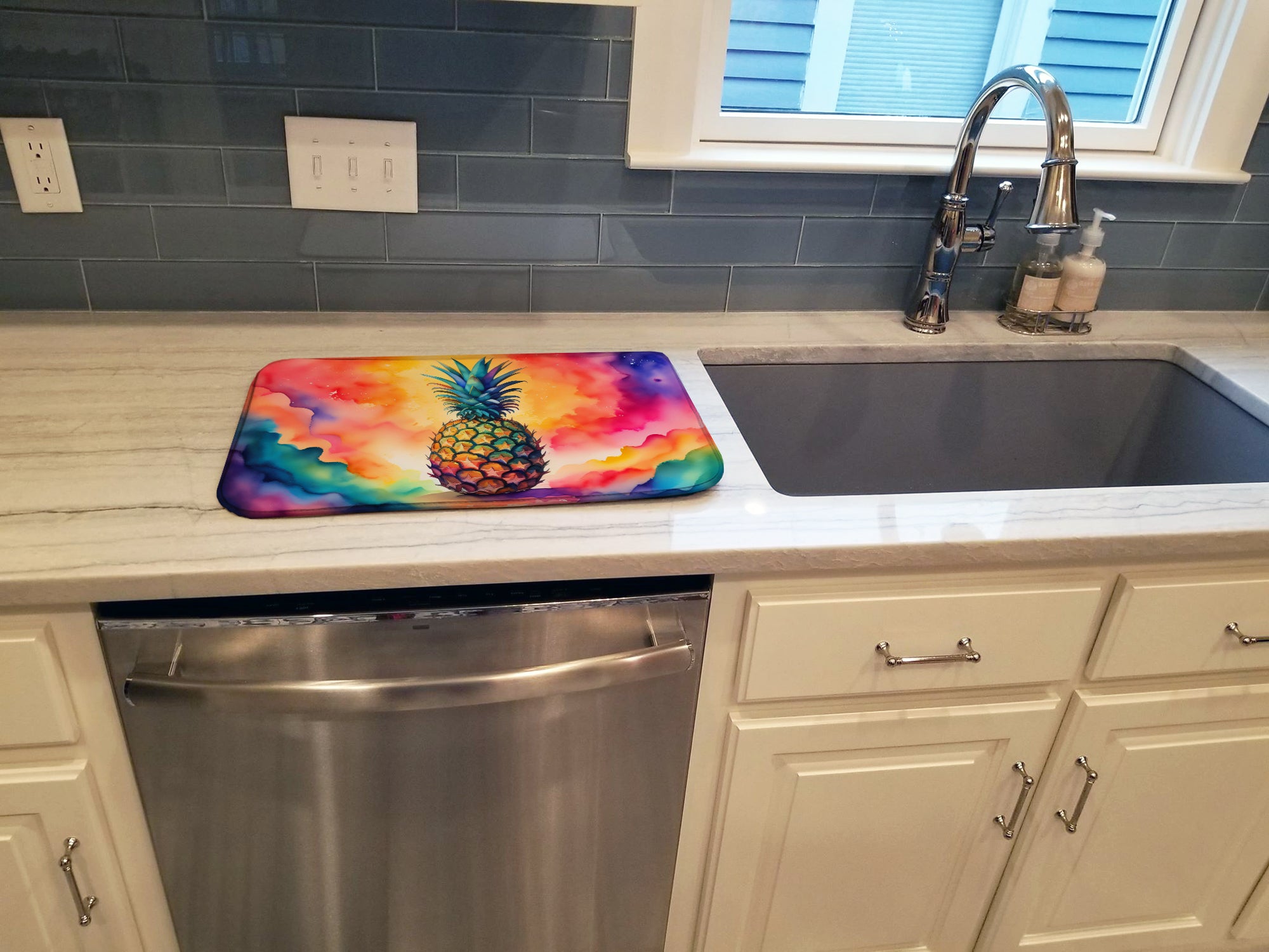 Colorful Pineapple Dish Drying Mat  the-store.com.