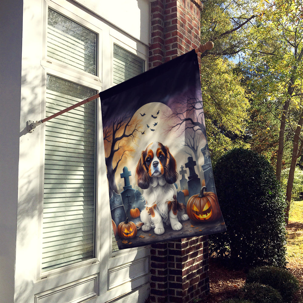 Cavalier Spaniel Spooky Halloween House Flag