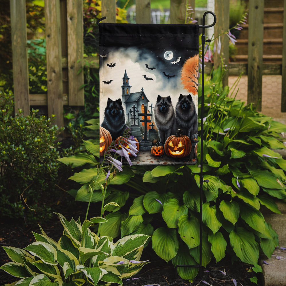 Keeshond Spooky Halloween Garden Flag