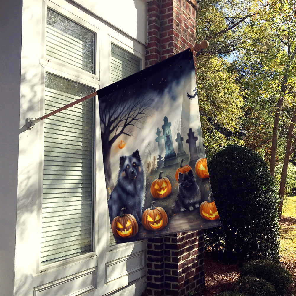 Keeshond Spooky Halloween House Flag