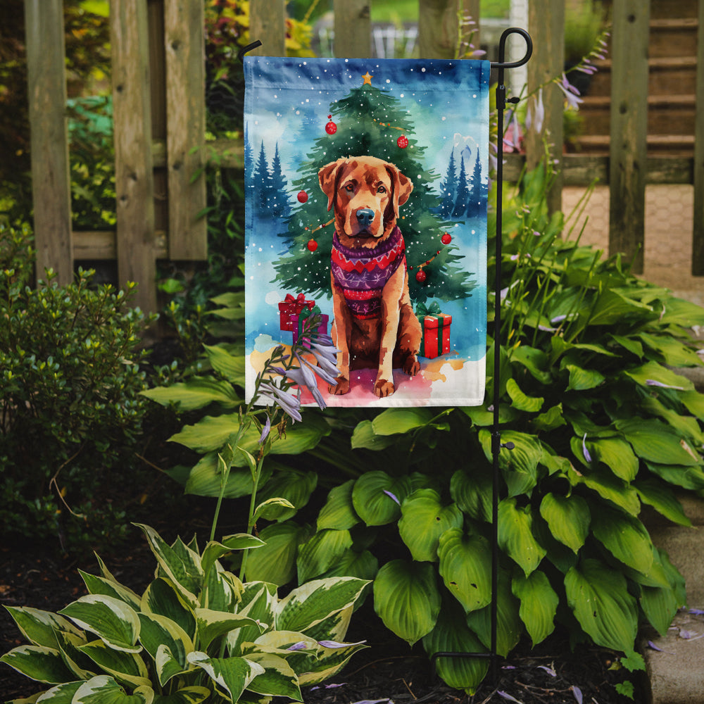 Buy this Chesapeake Bay Retriever Christmas Garden Flag