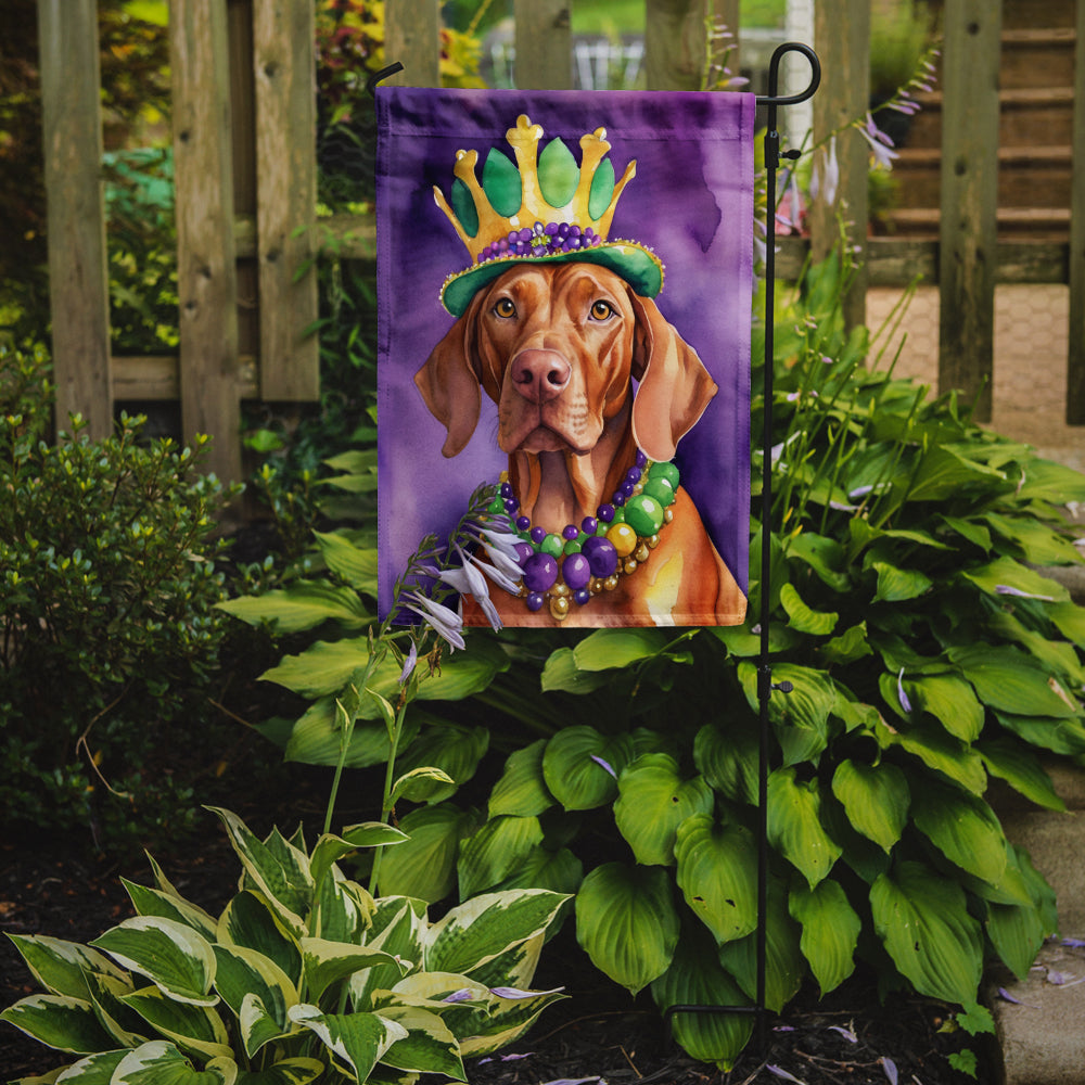 Buy this Vizsla King of Mardi Gras Garden Flag