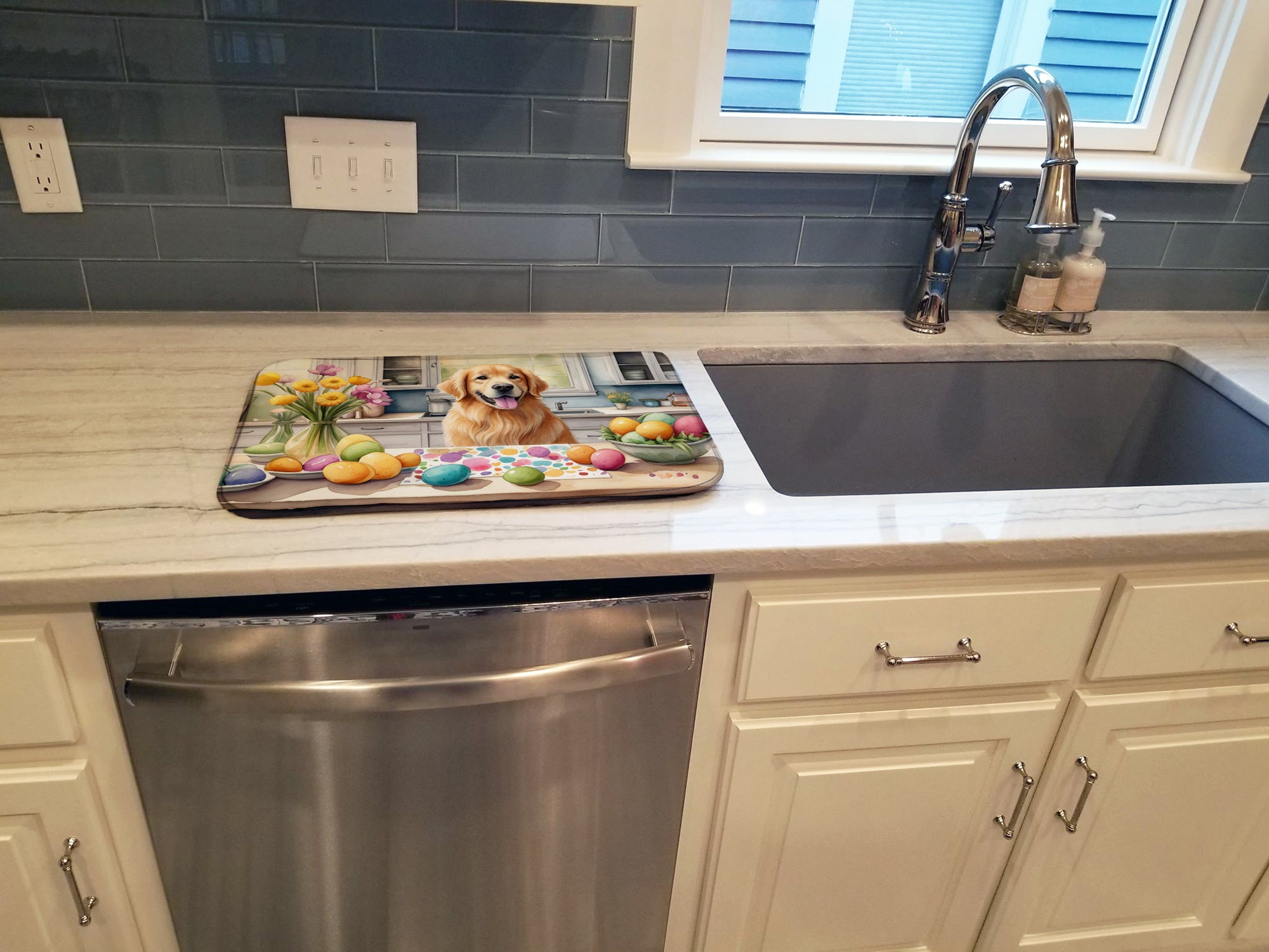 Decorating Easter Golden Retriever Dish Drying Mat