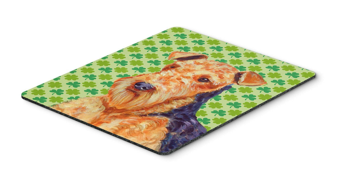 Airedale St. Patrick&#39;s Day Shamrock Portrait Mouse Pad, Hot Pad or Trivet by Caroline&#39;s Treasures