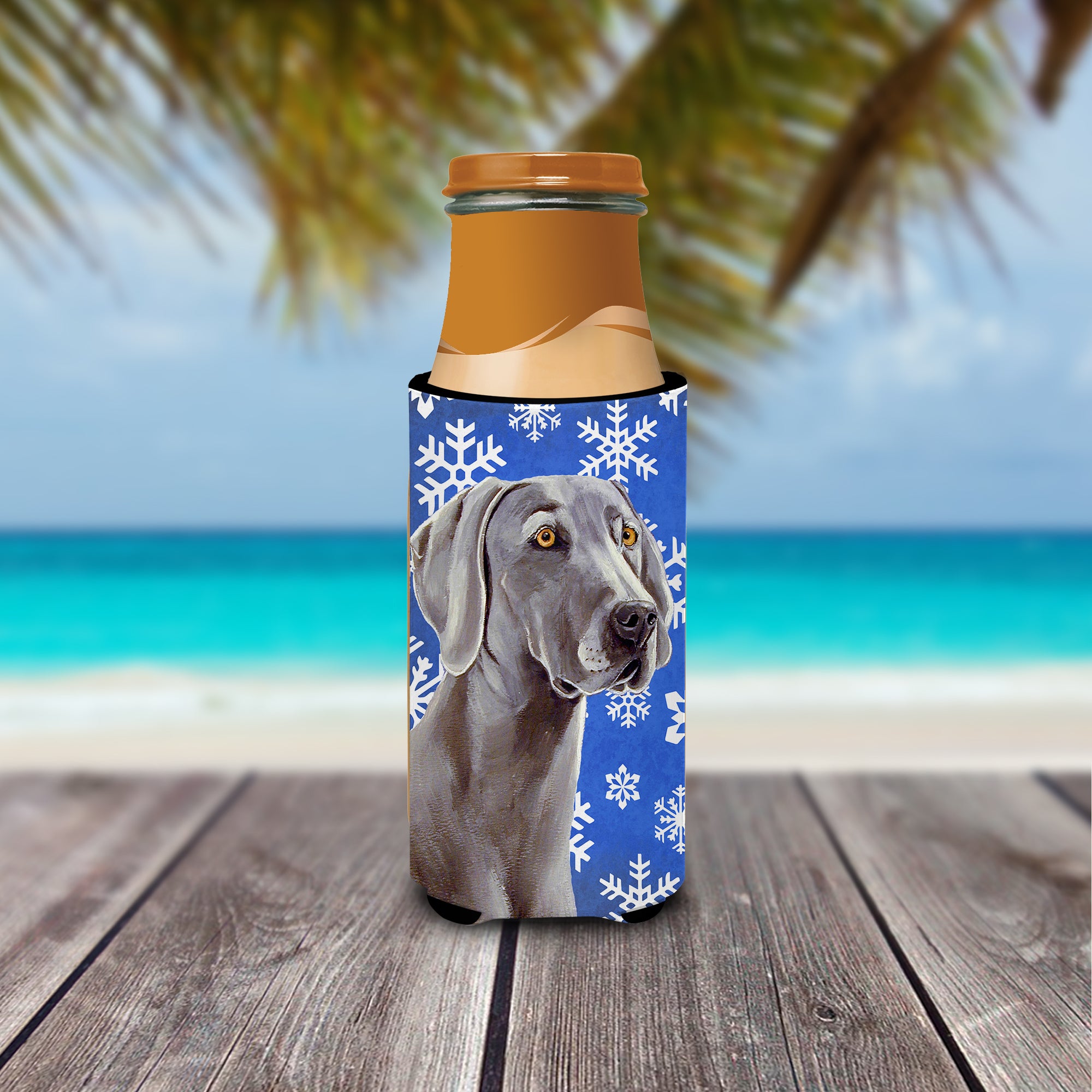 Weimaraner Winter Snowflakes Holiday Ultra Beverage Insulators for slim cans LH9296MUK.