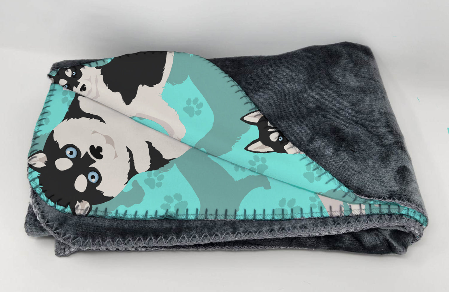 Siberian Husky Soft Travel Blanket with Bag - the-store.com