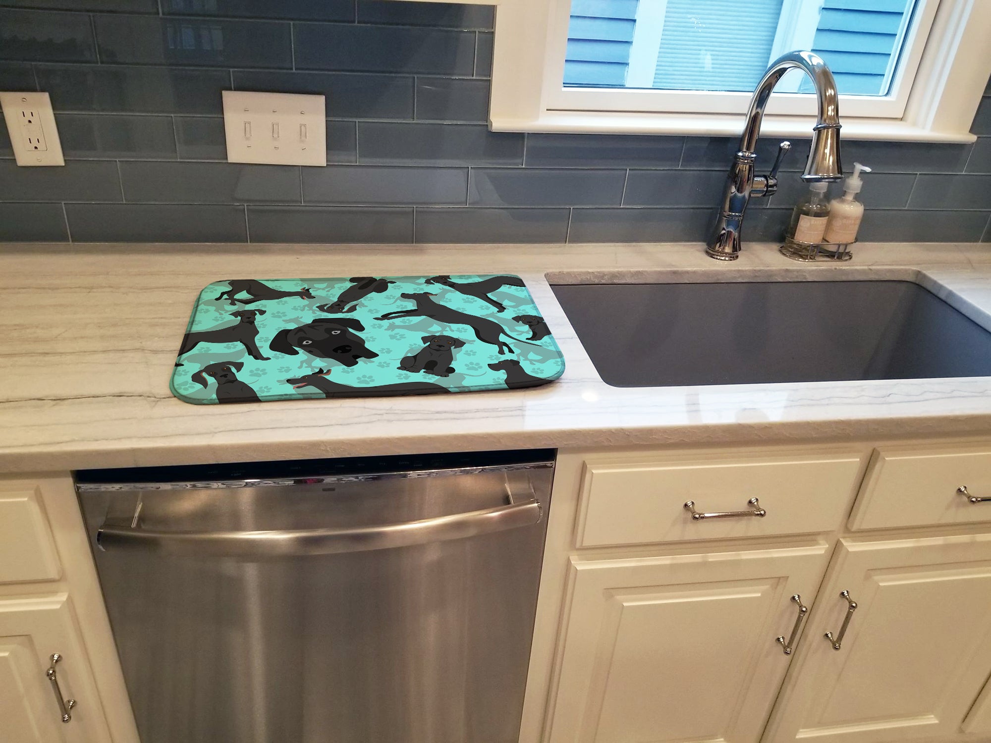 Black Great Dane Dish Drying Mat  the-store.com.