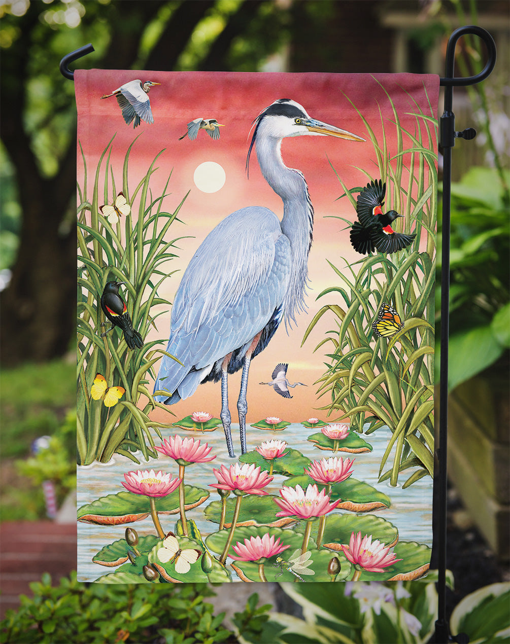 Great Blue Heron Flag Garden Size PRS4015GF  the-store.com.