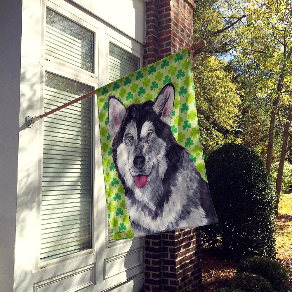 Alaskan Malamute St. Patrick's Day Shamrock Flag Canvas House Size SC9493CHF  the-store.com.