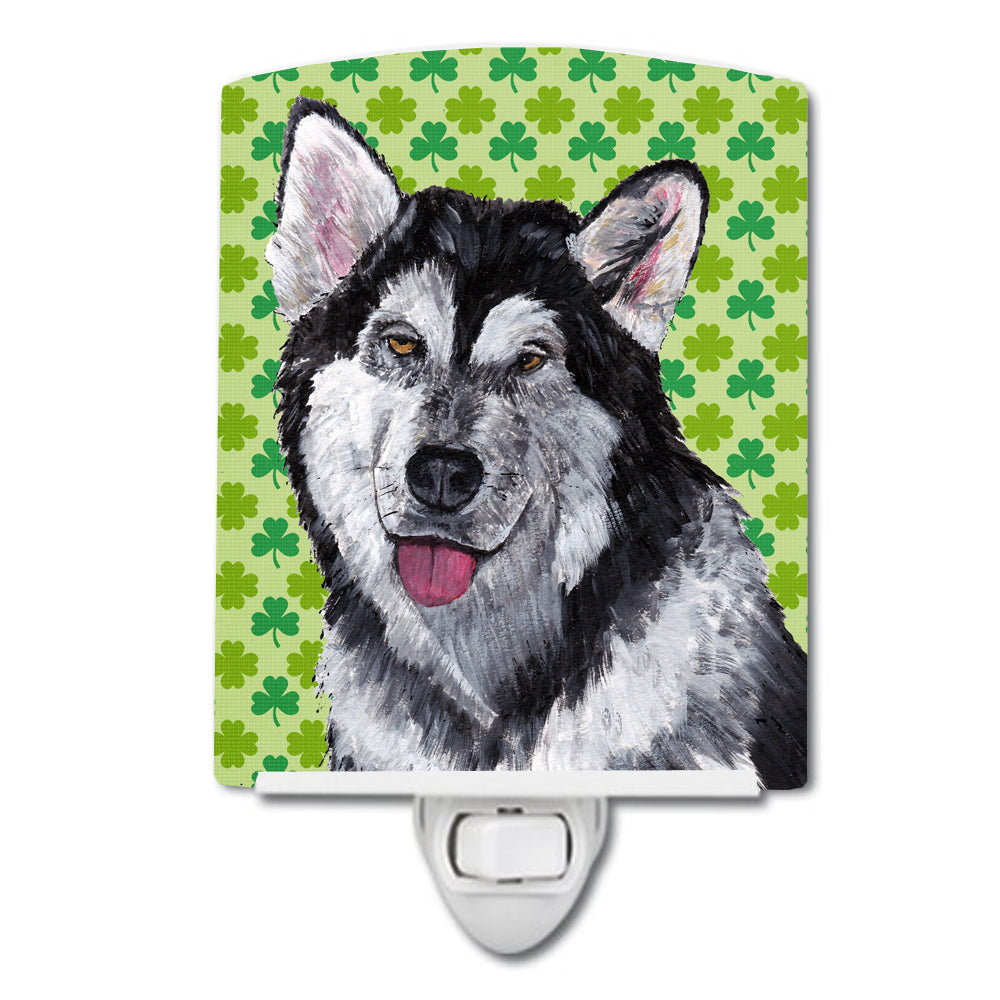 Alaskan Malamute St. Patrick's Day Shamrock Ceramic Night Light SC9493CNL - the-store.com