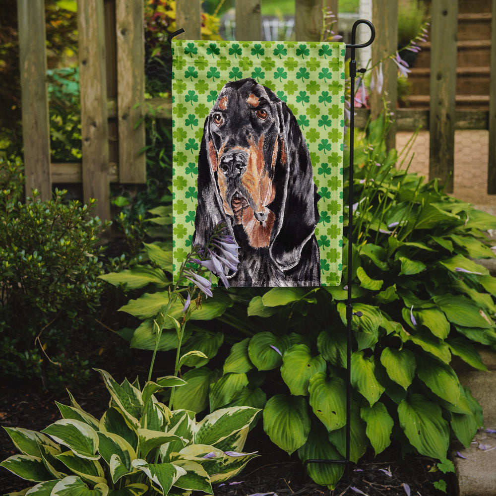 Coonhound St Patrick's Irish Flag Garden Size.