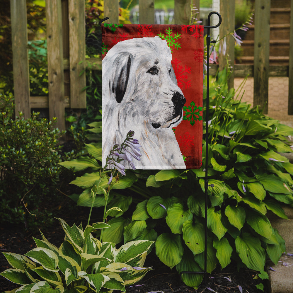 Great Pyrenees Red Snowflakes Holiday Flag Garden Size SC9762GF  the-store.com.