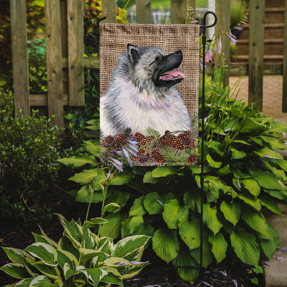 Keeshond Flag Garden Size.