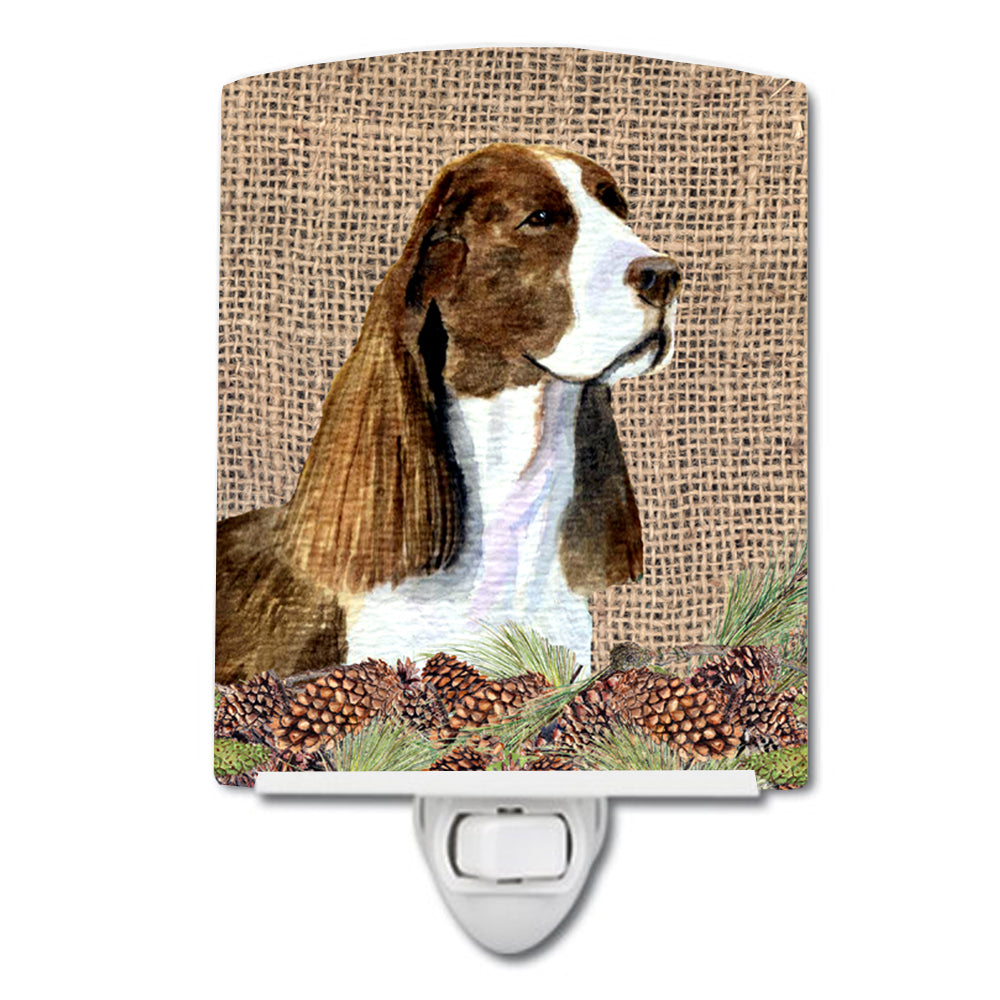 Springer Spaniel on Faux Burlap with Pine Cones Ceramic Night Light SS4102CNL - the-store.com