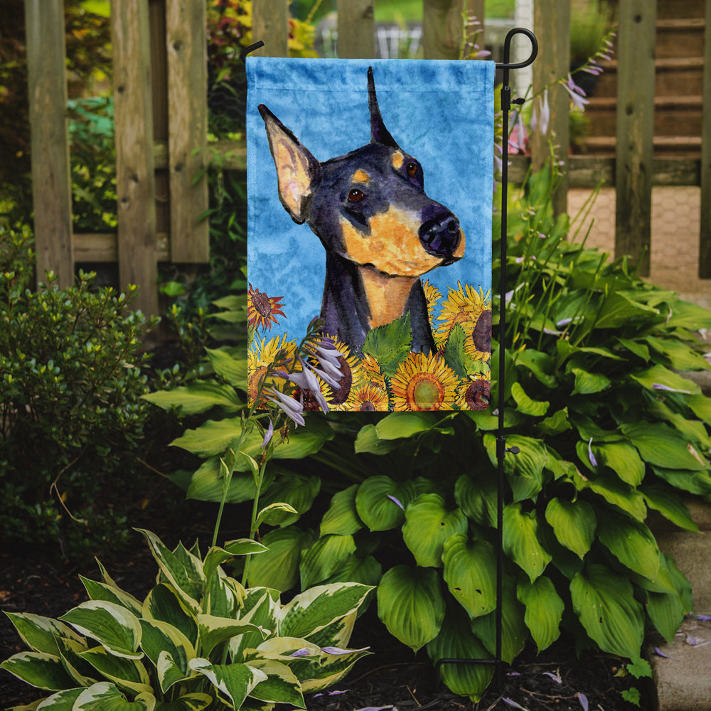 Doberman Flag Garden Size.