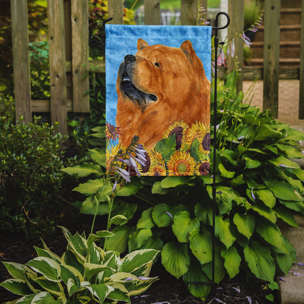 Chow Chow Flag Garden Size.