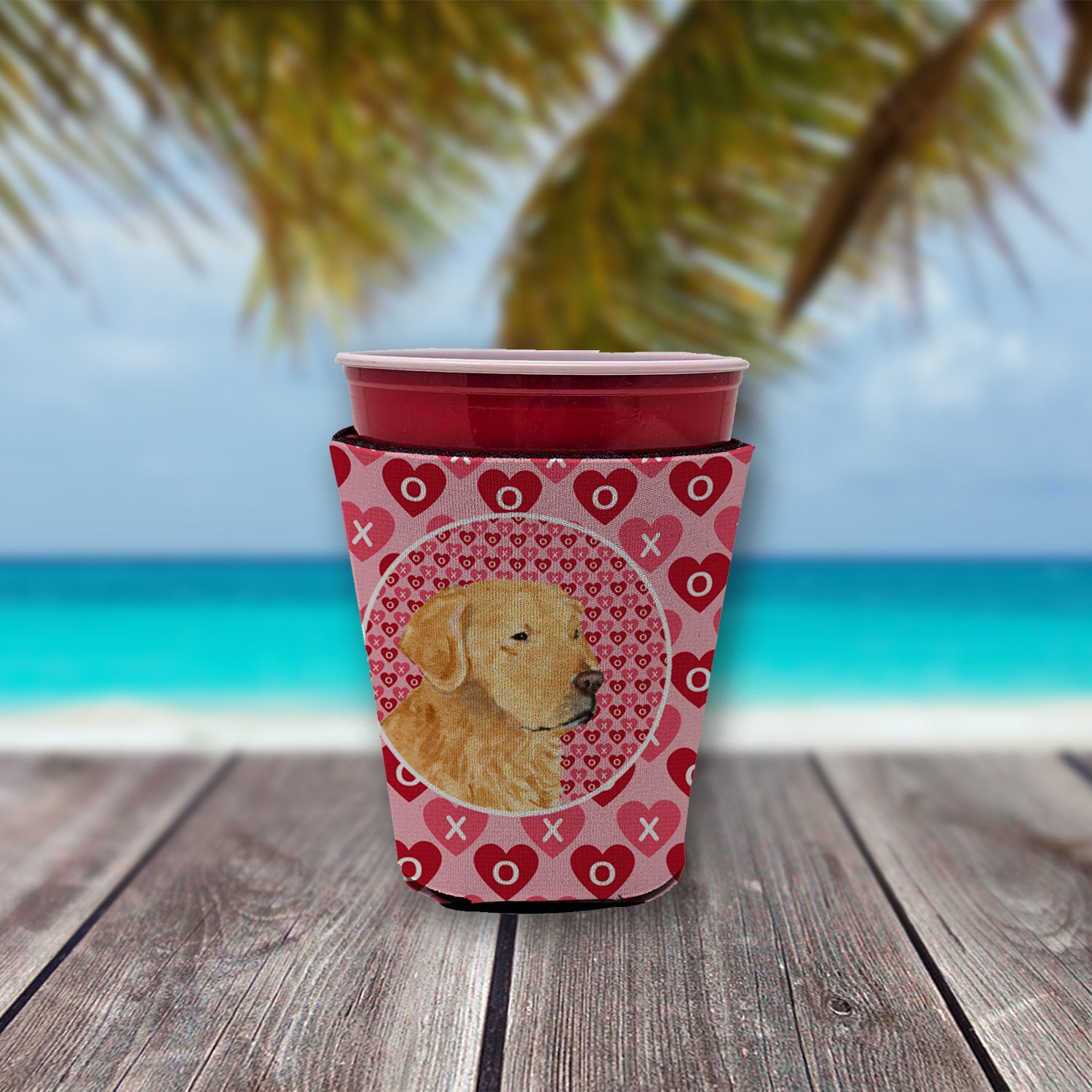 Golden Retriever  Red Cup Beverage Insulator Hugger  the-store.com.