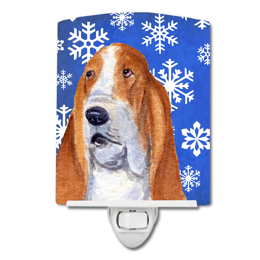 Basset Hound Winter Snowflakes Holiday Ceramic Night Light SS4666CNL - the-store.com