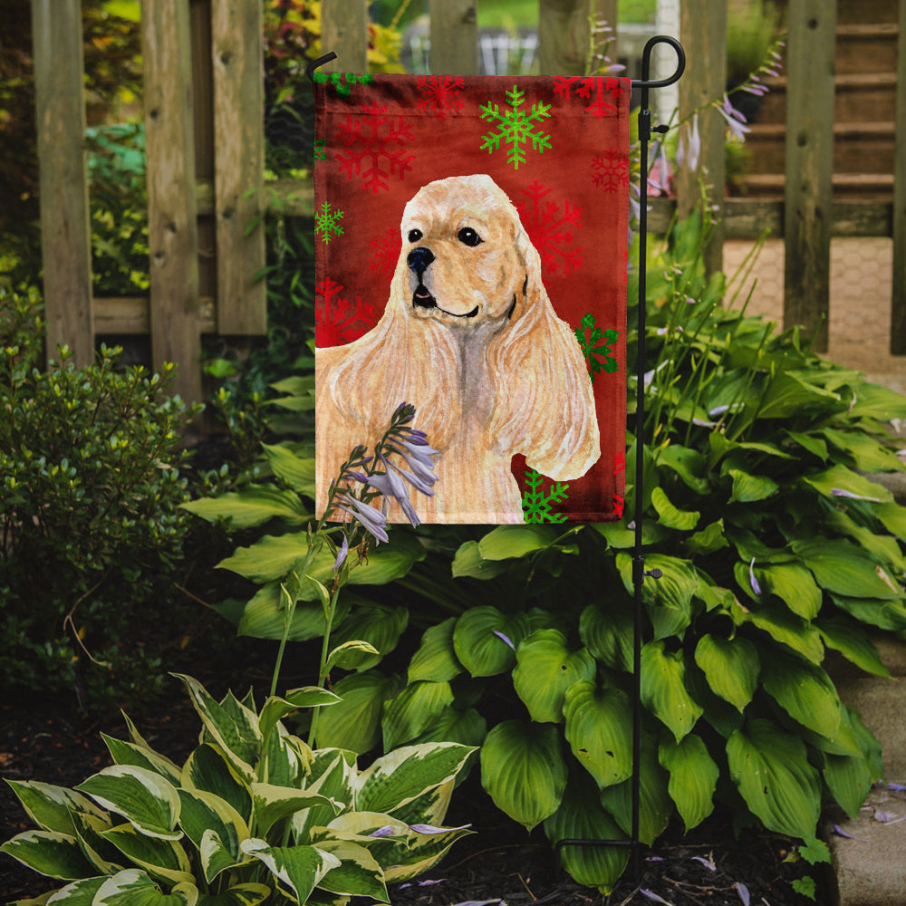 Buff Cocker Spaniel Red Green Snowflakes Christmas Flag Garden Size.