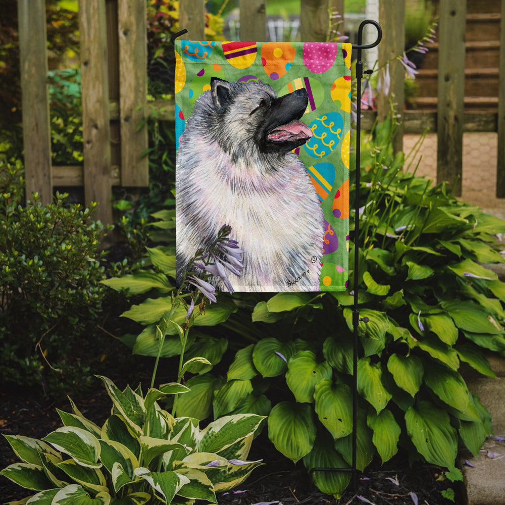 Keeshond Easter Eggtravaganza Flag Garden Size  the-store.com.