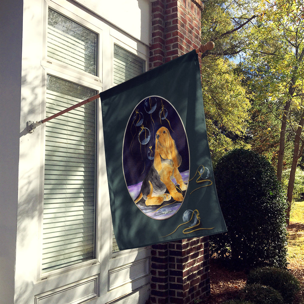 Bloodhound Flag Canvas House Size  the-store.com.