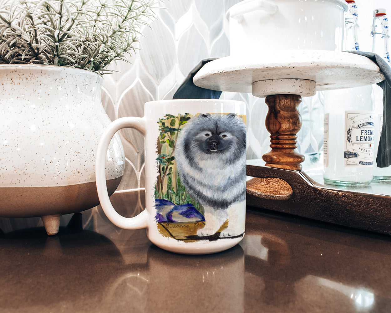 Keeshond Dishwasher Safe Microwavable Ceramic Coffee Mug 15 ounce SS8127CM15  the-store.com.