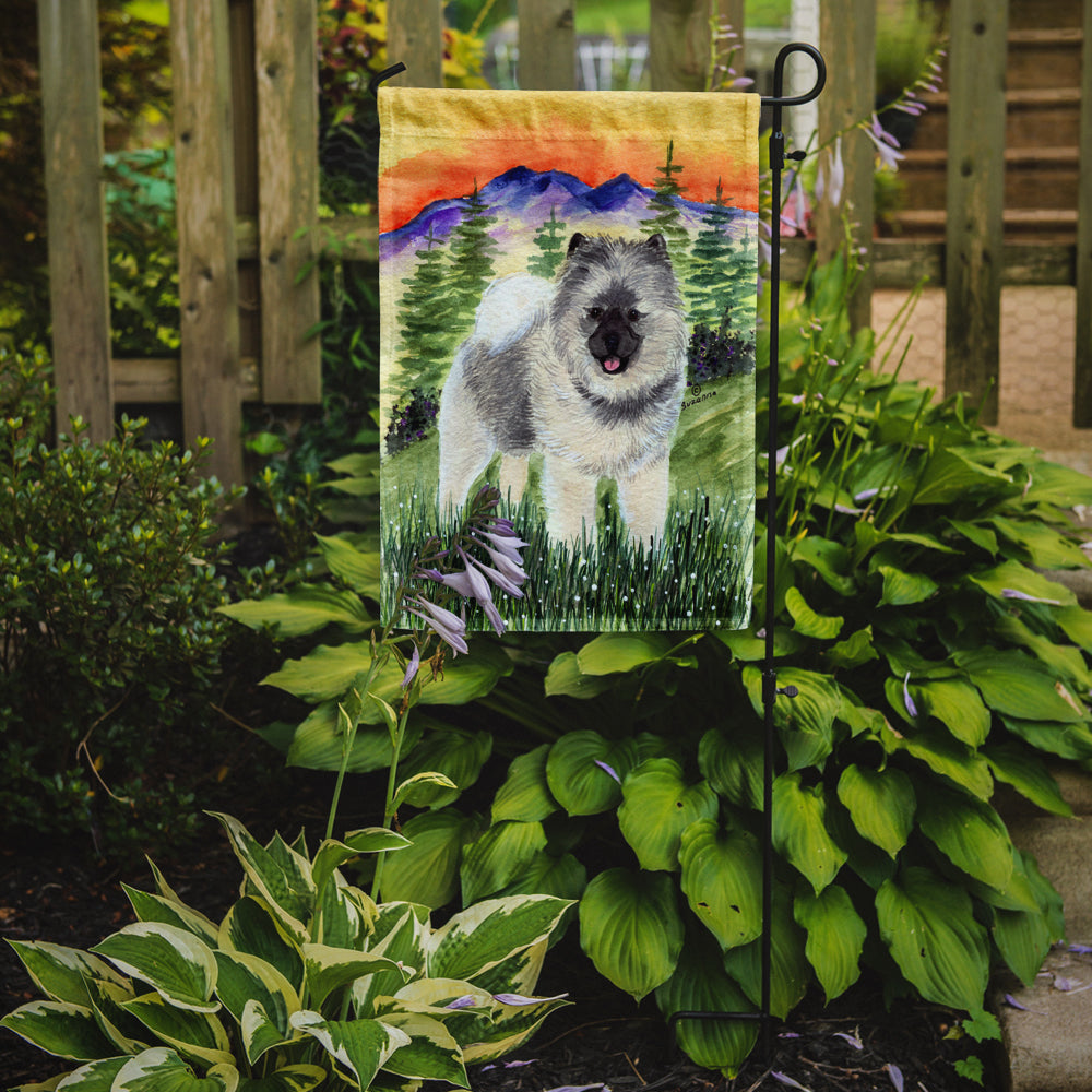 Keeshond Flag Garden Size.