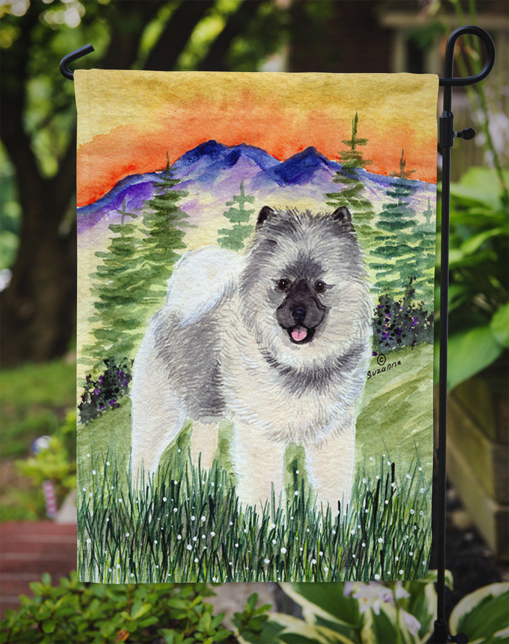 Keeshond Flag Garden Size.