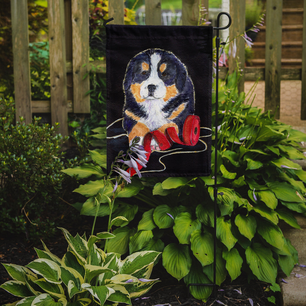 Bernese Mountain Dog Flag Garden Size.