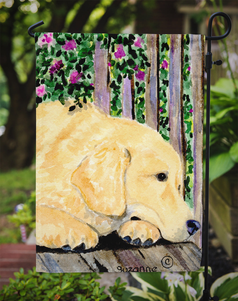 Golden Retriever Flag Garden Size.